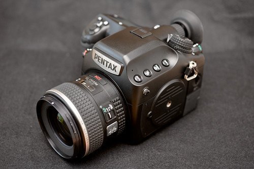 Pentax 645Z (DSLR)